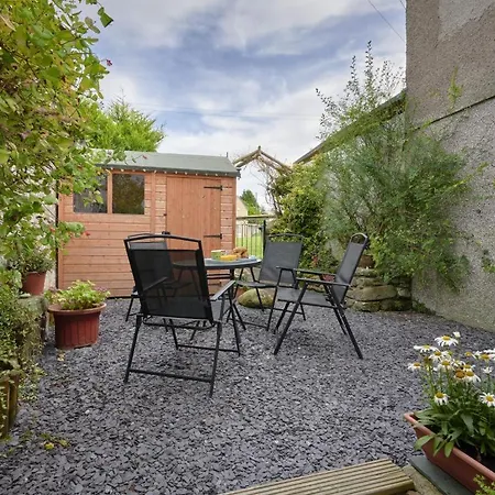 בית נופש 2 Bed In Little Clifton Sz323